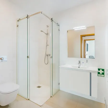 Modern T2 Near The Center ! Апартаменты