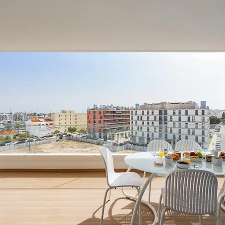Modern T2 Near The Center ! Апартаменты Лагуш