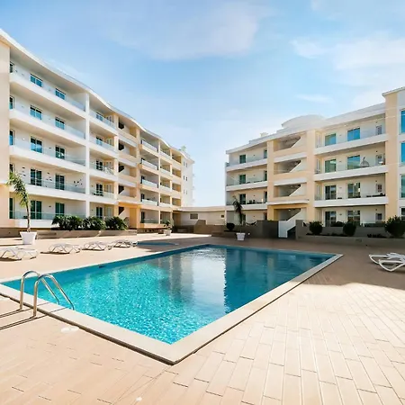 Modern T2 Near The Center ! Appartamento *